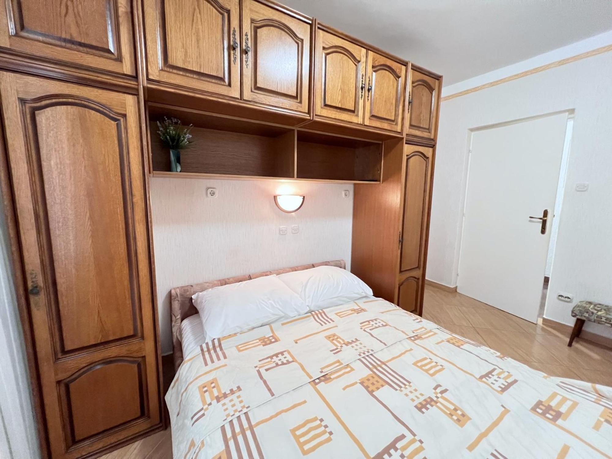 Bed & Breakfast Rab Palit エクステリア 写真