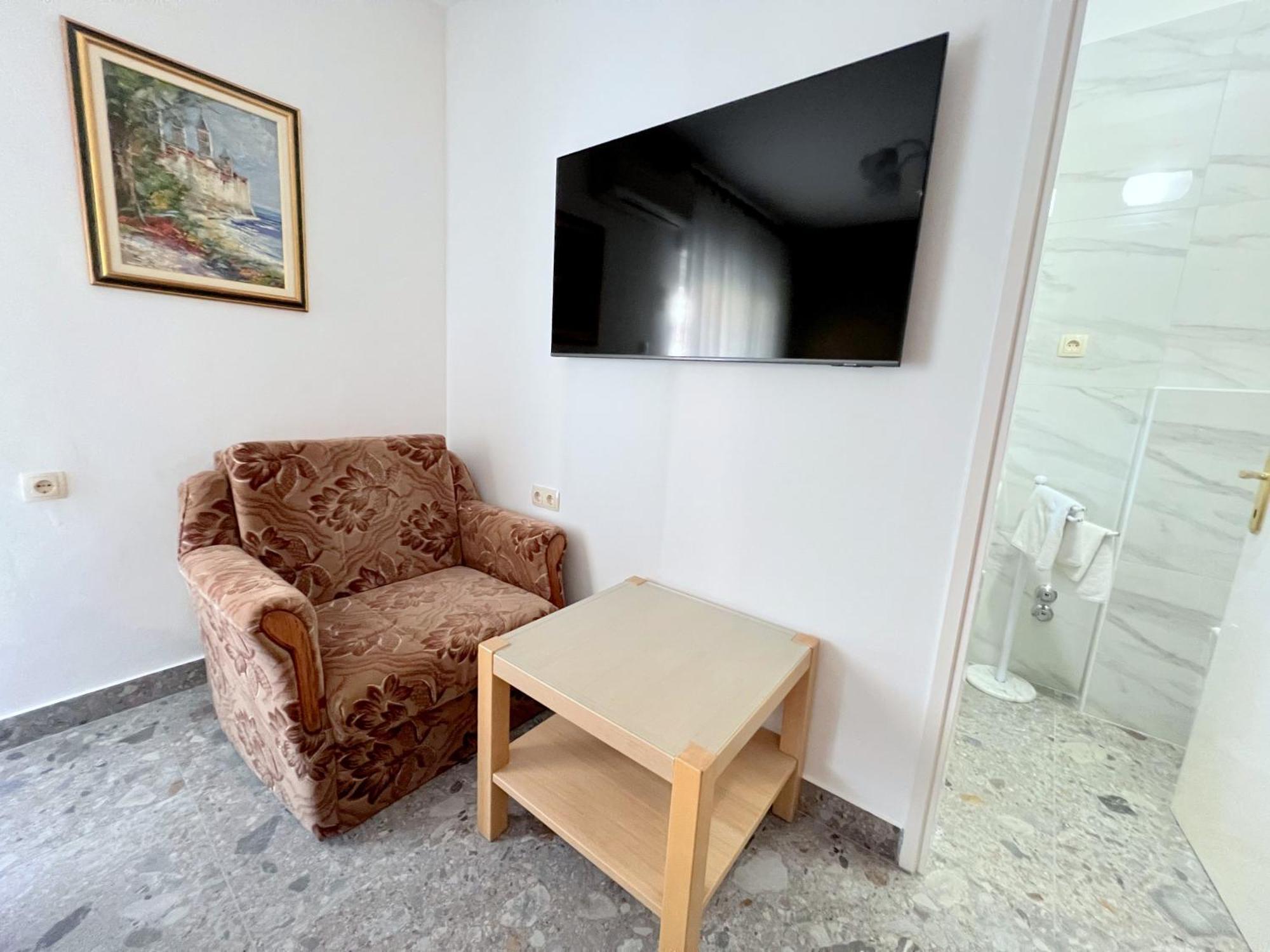 Bed & Breakfast Rab Palit エクステリア 写真